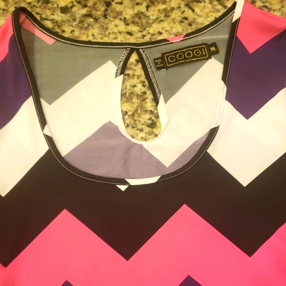 CHEVRON DRESS - Picture 3 of 7